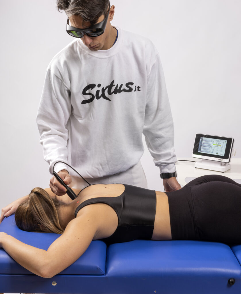 Sixtus_Lasersix_Trauma_EEM0700_applicazione_cervicale_2